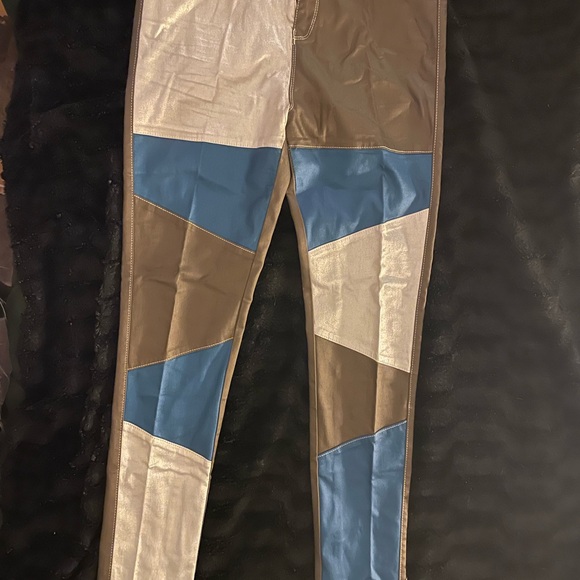 Women's Boot Cut Jeans - Blue, Silver, and Brown - Picture 2 of 7